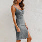 Figurbetontes Camisole-Kleid aus Denim mit U-Ausschnitt,Schlitz und verstellbaren Trägern