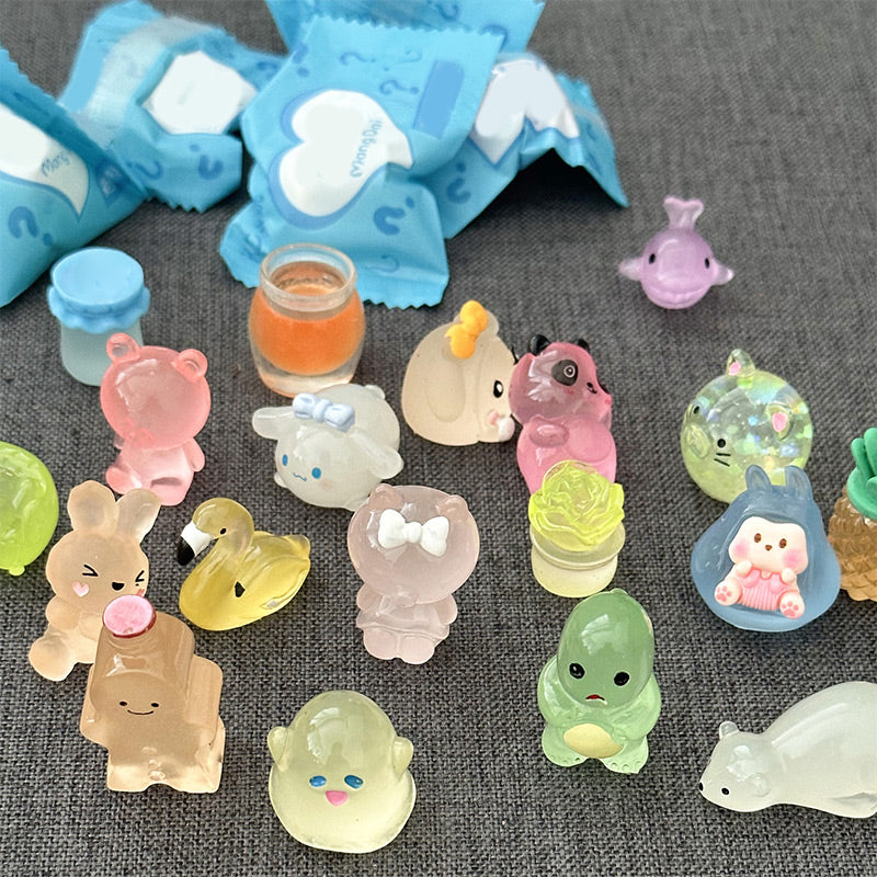 Blind Bag Leuchtende Mini-Tierfiguren aus Harz - 10PCS/Set
