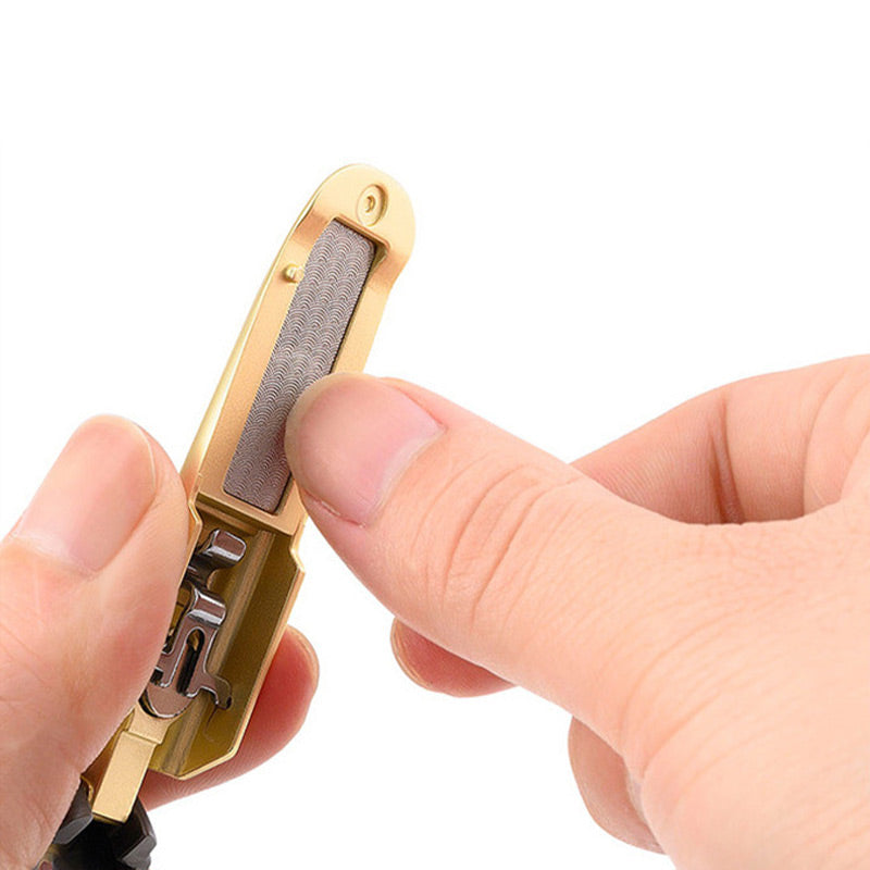 Kreative Nagelknipser mit spritzfreiem Autodesign