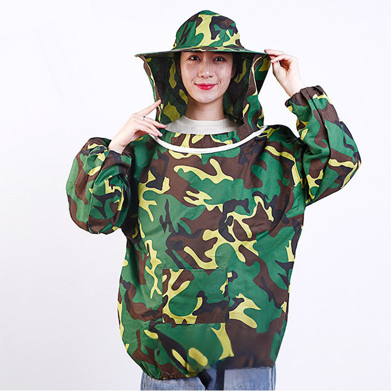 Outdoor-Tarnjacke mit Hut -- Ganzkörperschutz vor Insekten