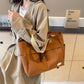 Trendige Großraumtasche mit mehreren Fächern