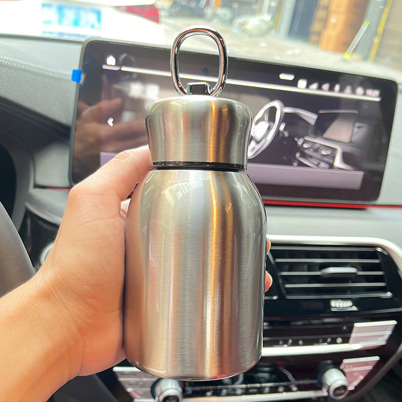 🔥2 KAUFEN, 1 GRATIS🔥Stilvolle & tragbare isolierte Wasserflasche🎒 Halten Sie Getränke heiß oder kalt, genießen Sie frische Getränke jederzeit und überall!