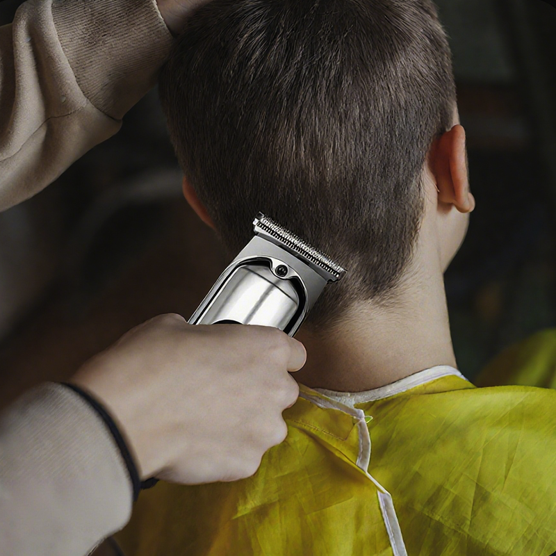 Elektrischer Haarschneideapparat-Set