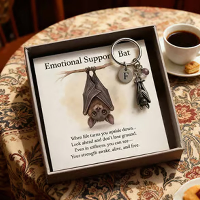Schlüsselanhänger mit Fledermaus für emotionale Unterstützung und Karte mit Nachricht