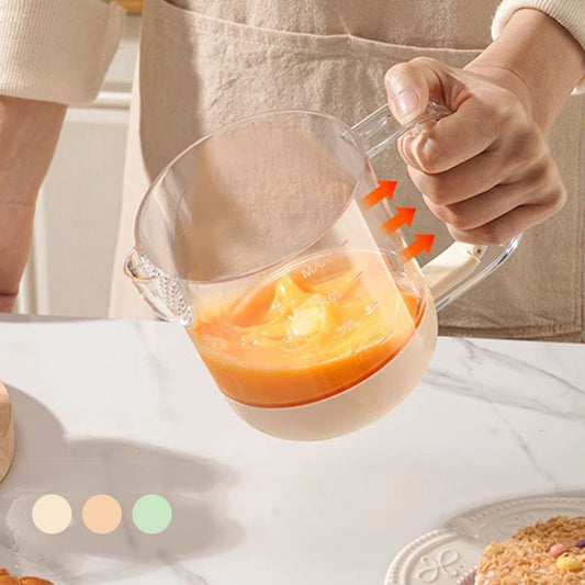 Multifunktionaler, von Hand bedienbarer Eierverrührbecher mit Maßskala