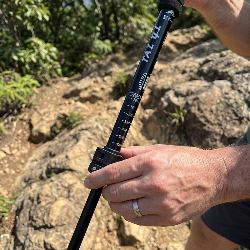 🥾 Verstellbarer Trekkingstock aus Aluminiumlegierung – leicht, stabil & langlebig – perfekt für Wandern, Trekking & Outdoor-Abenteuer