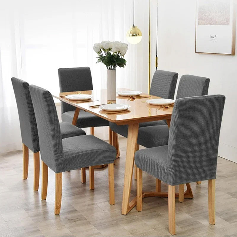 Universelle, dehnbare, einteilige Stuhlauflage „Cove“