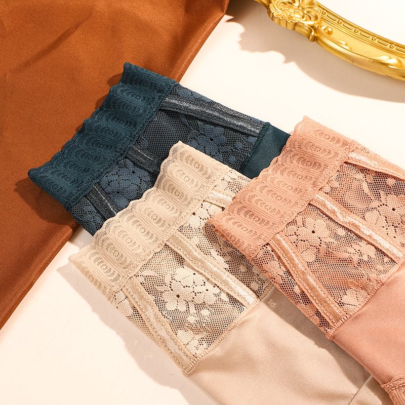 Nahtloses Höschen aus Eisseide mit Bauch- und Hüftkontrolle