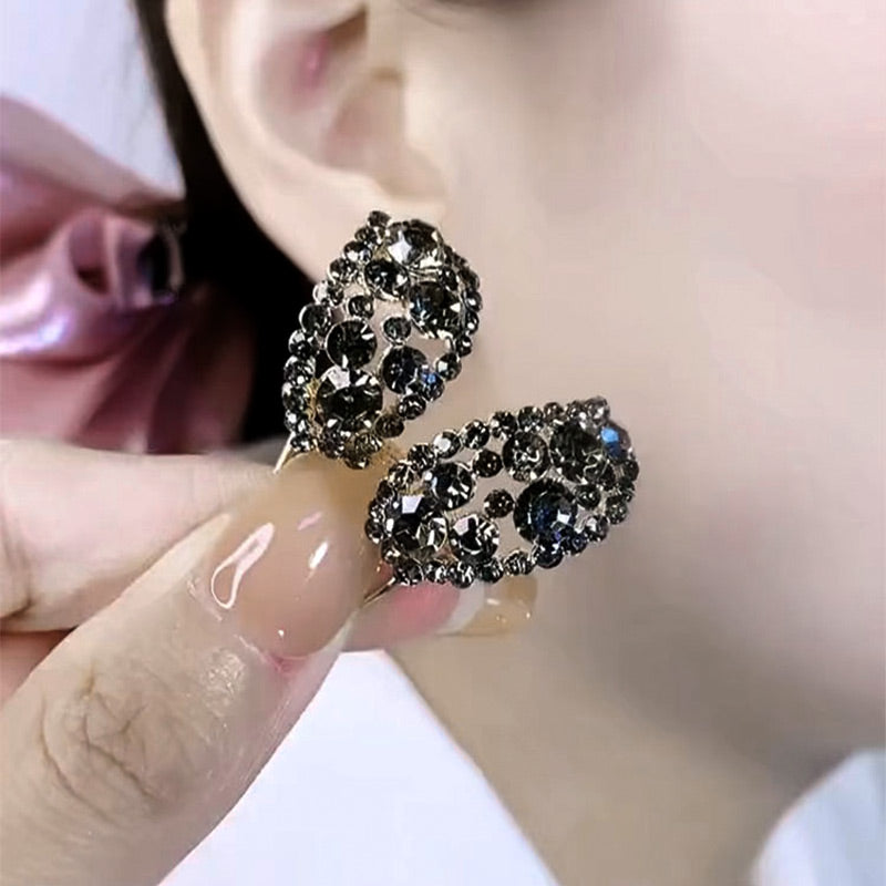 Neue französische Volldiamant-Ohrringe